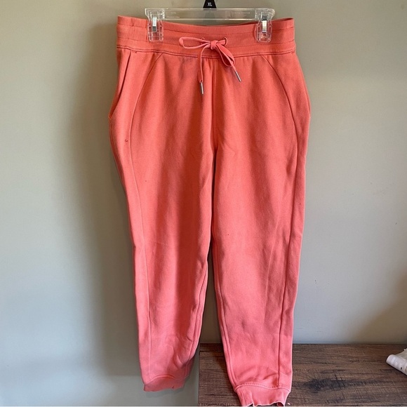 Lululemon Scuba Joggers Pockets Stretch Fabricc Drawstring Waist Size 6 Orange - Picture 1 of 6
